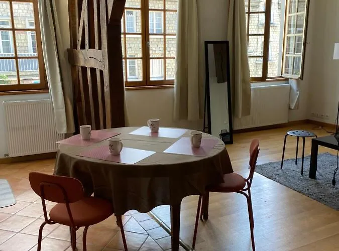 L'hotel Particulier De * Lisieux